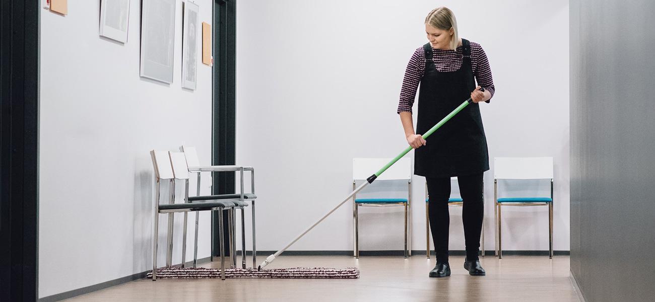 Floor cleaning