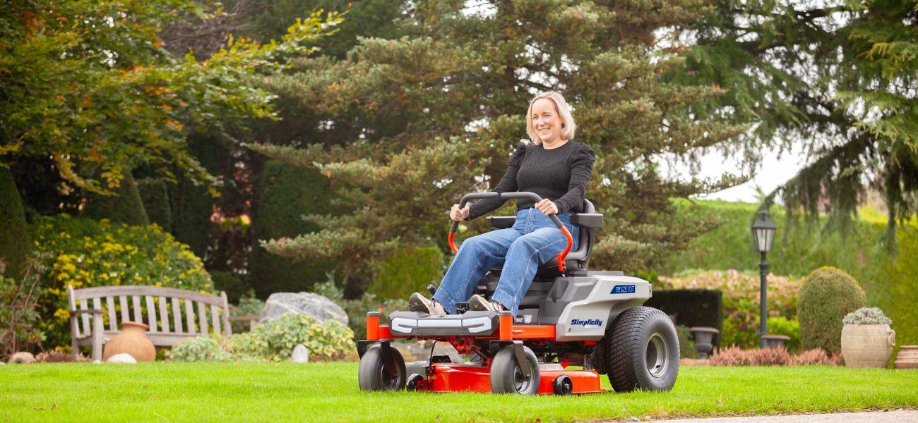 Uued elektrilised murutraktorid Simplicity SRE96 ja SZE107