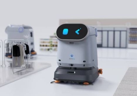 Keenon Kleenbot C40 robot-põrandapesumasin laadimisjaamaga